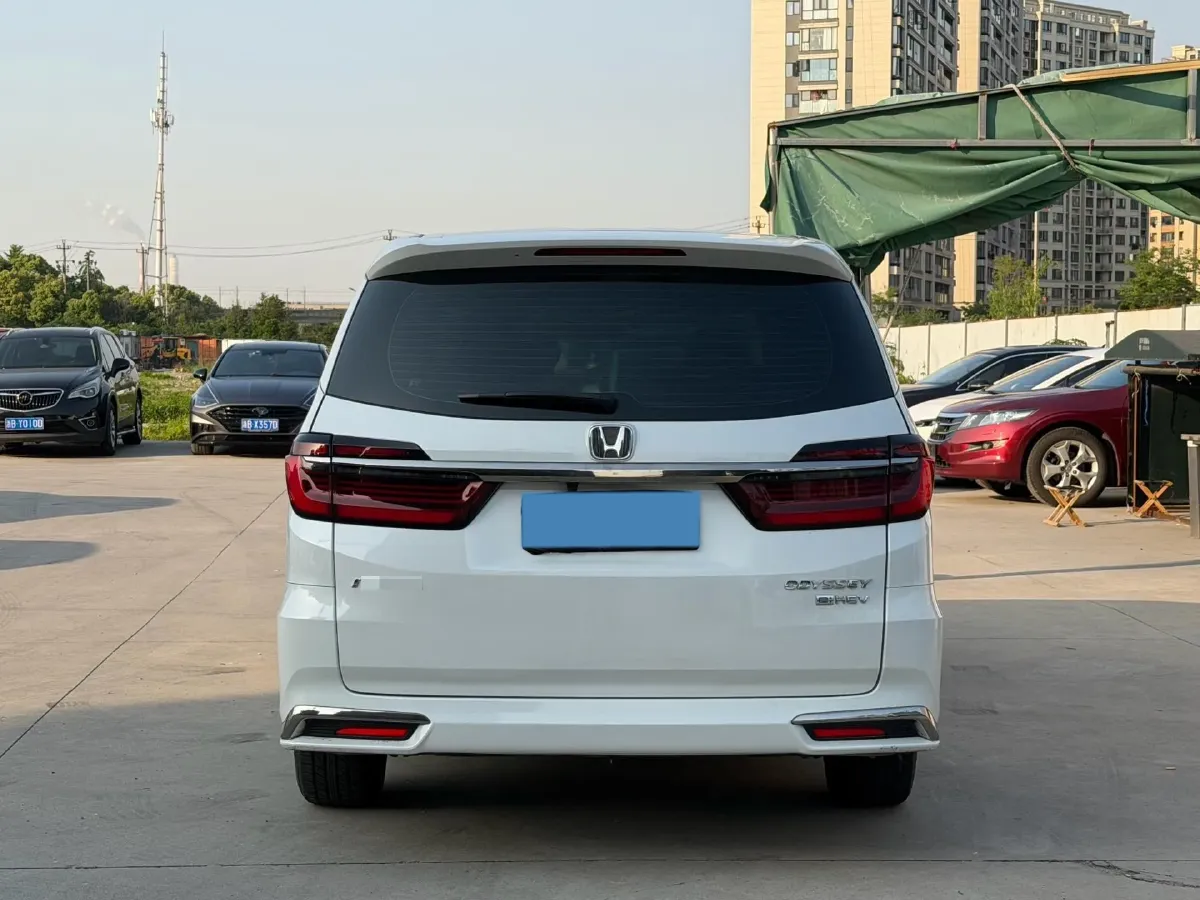 2022 Honda Odyssey 2.0L 146HP L4 E-CVT Hybrid,autocango,china used car exporter,china ev exporter,chinese used car exporter,chinese used ev exporter