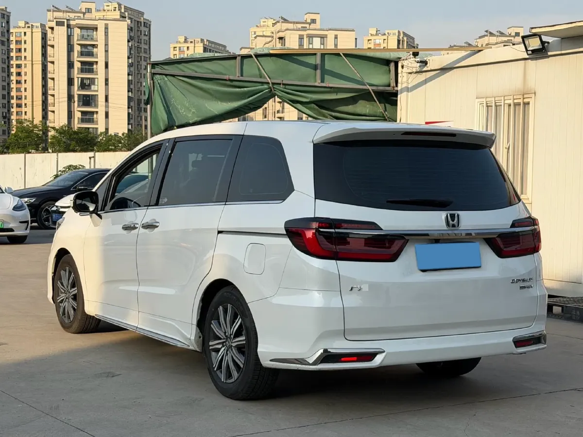 2022 Honda Odyssey 2.0L 146HP L4 E-CVT Hybrid,autocango,china used car exporter,china ev exporter,chinese used car exporter,chinese used ev exporter