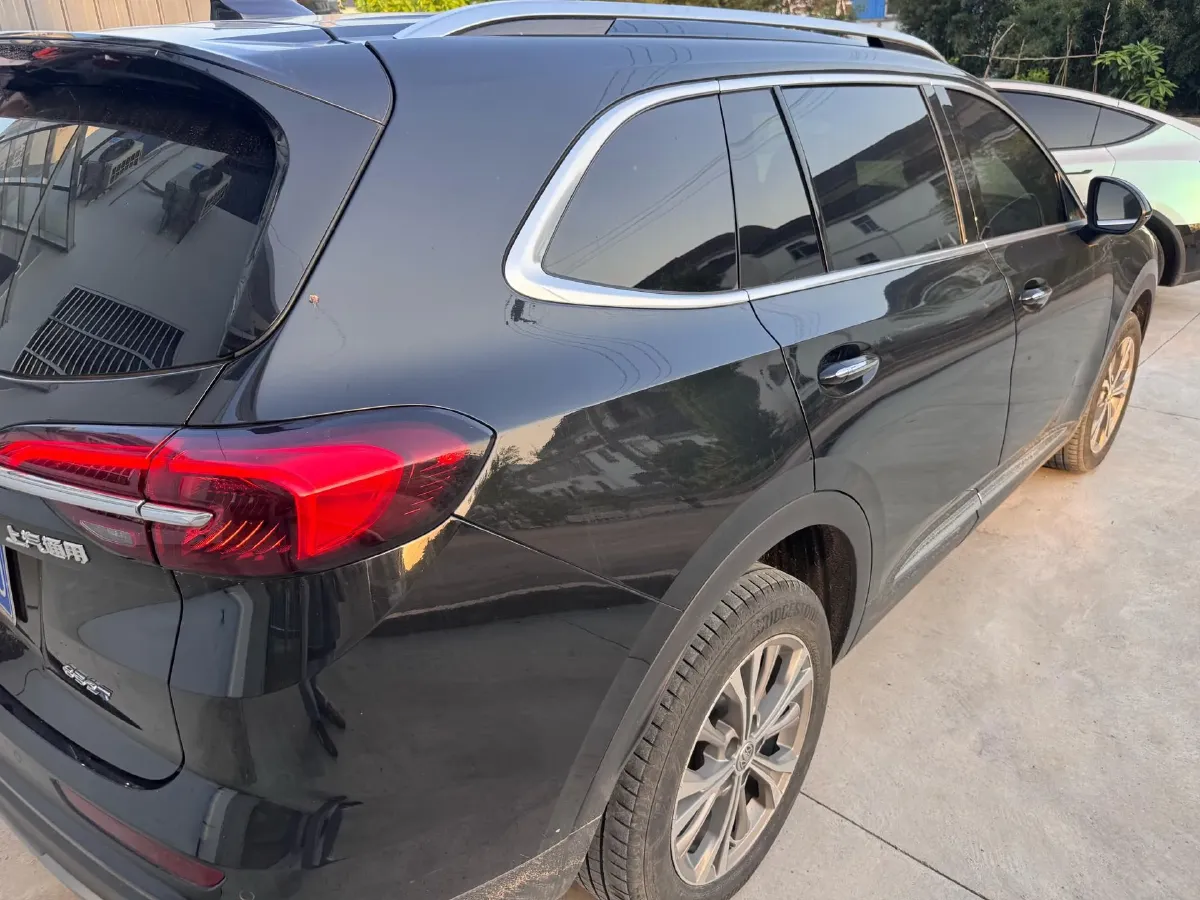 2022 Buick EnvisionPlus 2.0T 237HP L4 9AT,autocango,china used car exporter,china ev exporter,chinese used car exporter,chinese used ev exporter