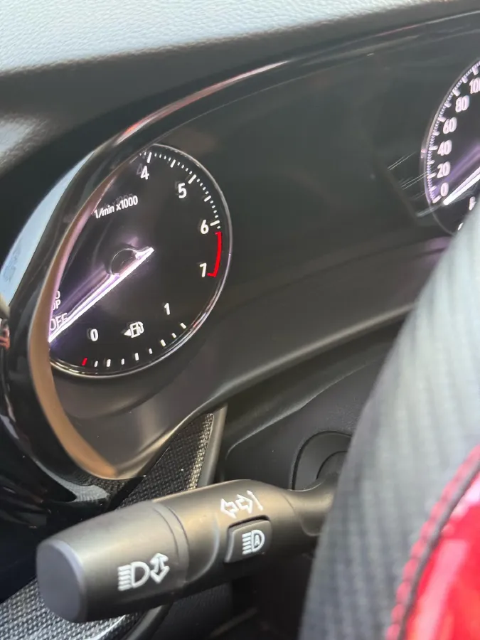 2022 Buick EnvisionPlus 2.0T 237HP L4 9AT,autocango,china used car exporter,china ev exporter,chinese used car exporter,chinese used ev exporter