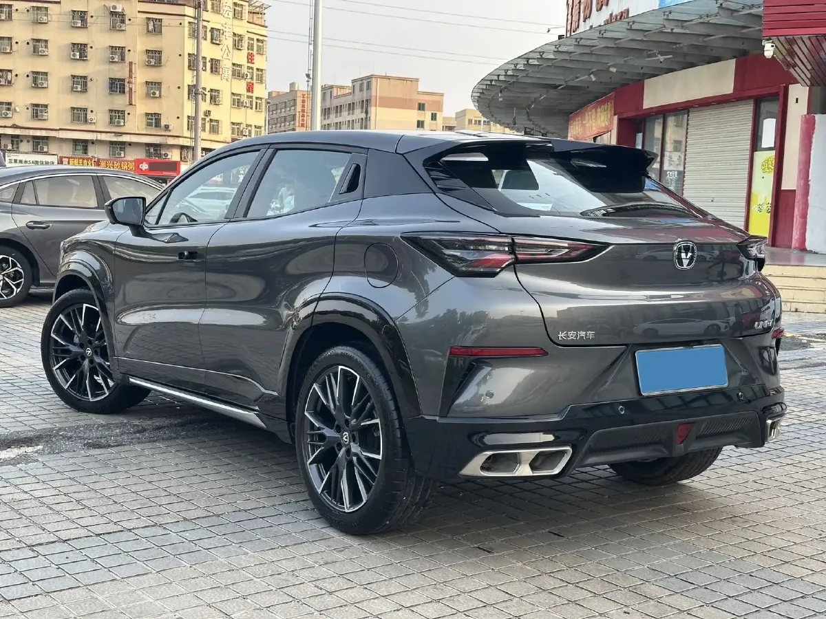 2023 ChangAn UNI-T 1.5T 188HP L4 7DCT,autocango,china used car exporter,china ev exporter,chinese used car exporter,chinese used ev exporter