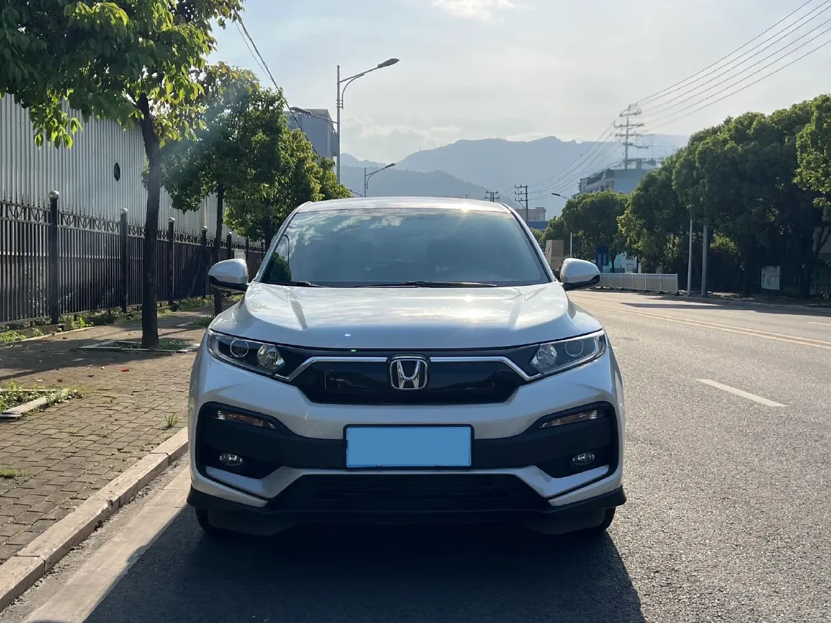 2021 Honda XR-V 1.5T 177HP L4 CVT,autocango,china used car exporter,china ev exporter,chinese used car exporter,chinese used ev exporter