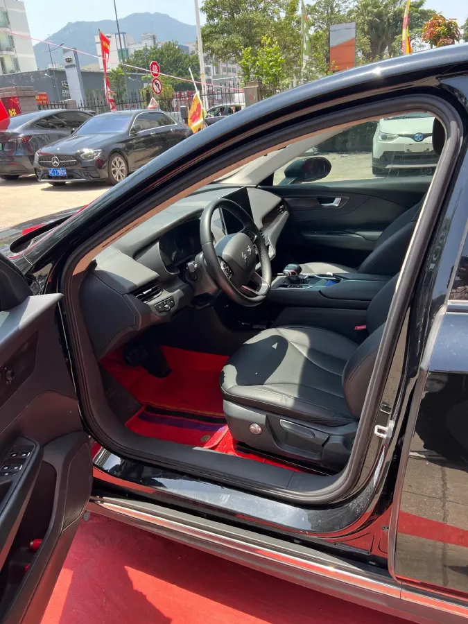 2022 HongQi E-QM5 BEV 54KWH,autocango,china used car exporter,china ev exporter,chinese used car exporter,chinese used ev exporter