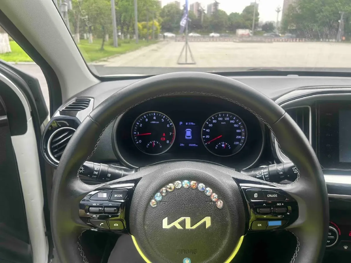 2021 Kia KX1 1.4L 100HP L4 CVT,autocango,china used car exporter,china ev exporter,chinese used car exporter,chinese used ev exporter