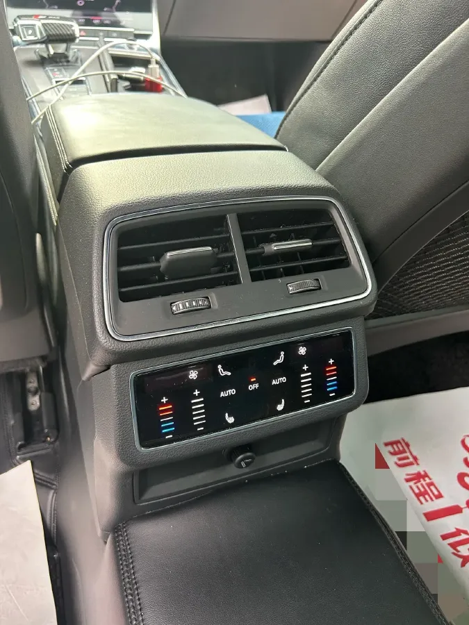 2021 Audi A6L 3.0T 340HP V6 7DCT,autocango,china used car exporter,china ev exporter,chinese used car exporter,chinese used ev exporter