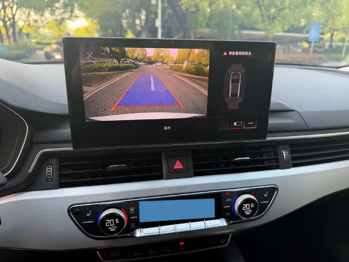 2020 Audi A4L 2.0T 190HP L4 7DCT,autocango,china used car exporter,china ev exporter,chinese used car exporter,chinese used ev exporter