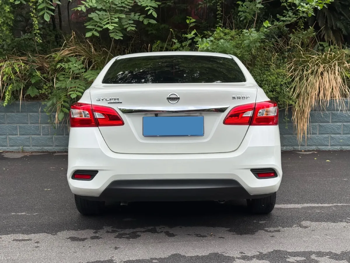 2022 Nissan Sylphy 1.6L 122HP L4 CVT,autocango,china used car exporter,china ev exporter,chinese used car exporter,chinese used ev exporter