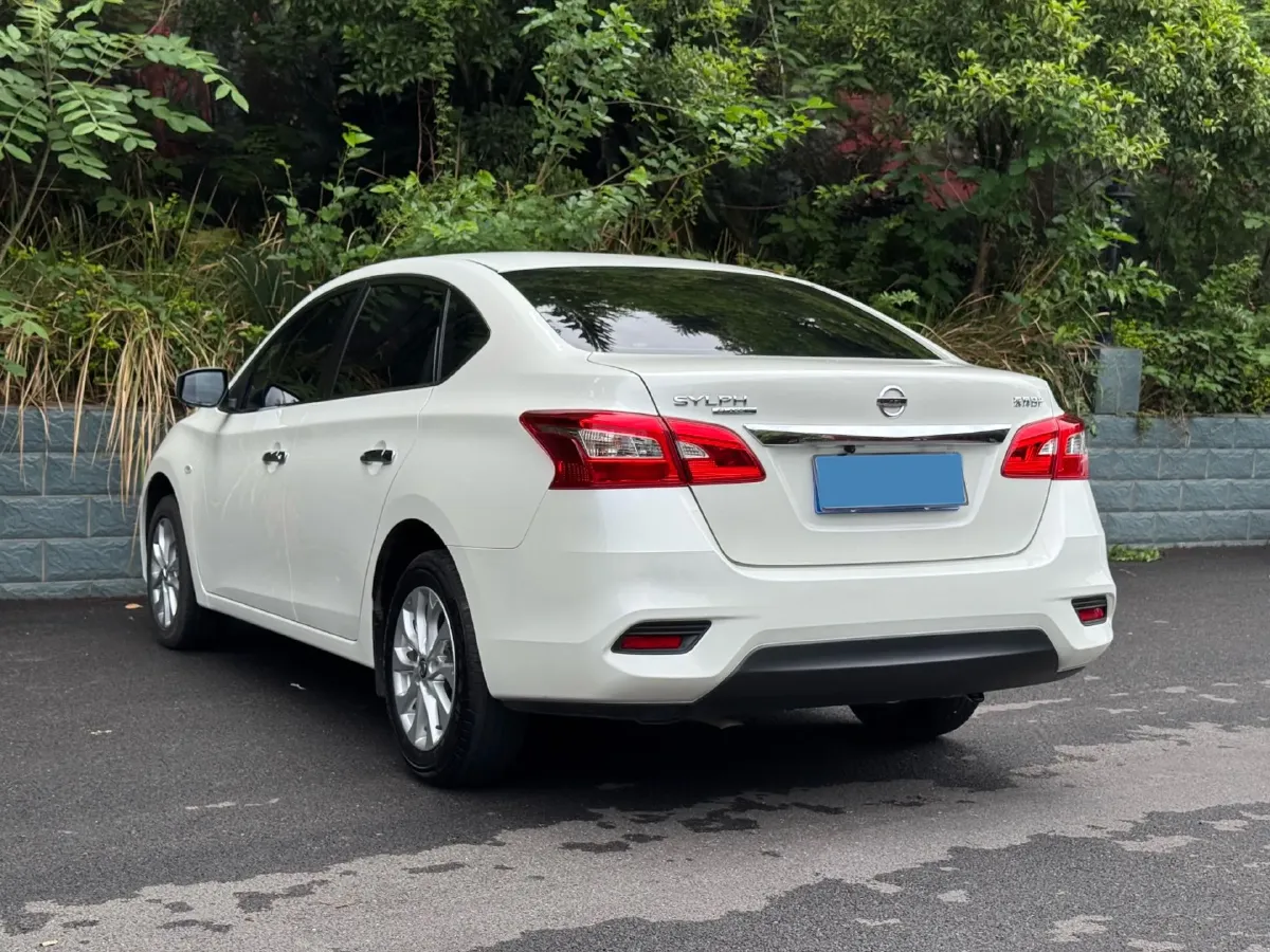 2022 Nissan Sylphy 1.6L 122HP L4 CVT,autocango,china used car exporter,china ev exporter,chinese used car exporter,chinese used ev exporter