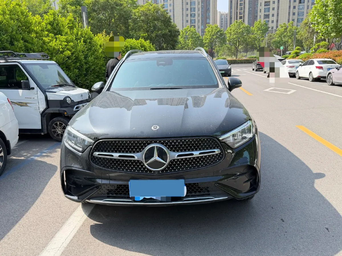2025 Mercedes-Benz GLC Class 2.0T 204HP L4 9AT,autocango,china used car exporter,china ev exporter,chinese used car exporter,chinese used ev exporter