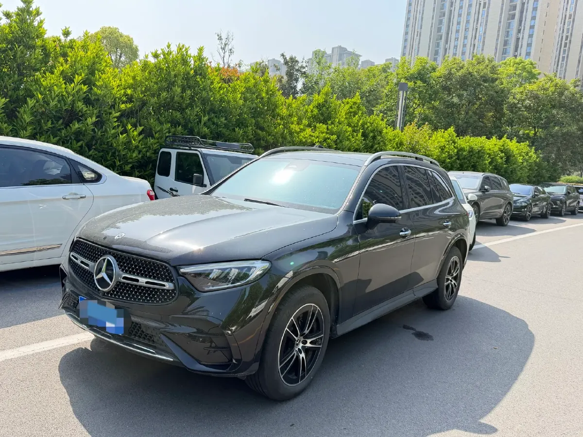 2025 Mercedes-Benz GLC Class 2.0T 204HP L4 9AT,autocango,china used car exporter,china ev exporter,chinese used car exporter,chinese used ev exporter