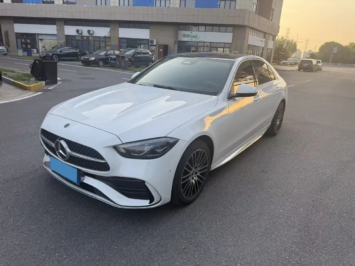 2024 Mercedes-Benz C Class 1.5T 204HP L4 9AT,autocango,china used car exporter,china ev exporter,chinese used car exporter,chinese used ev exporter