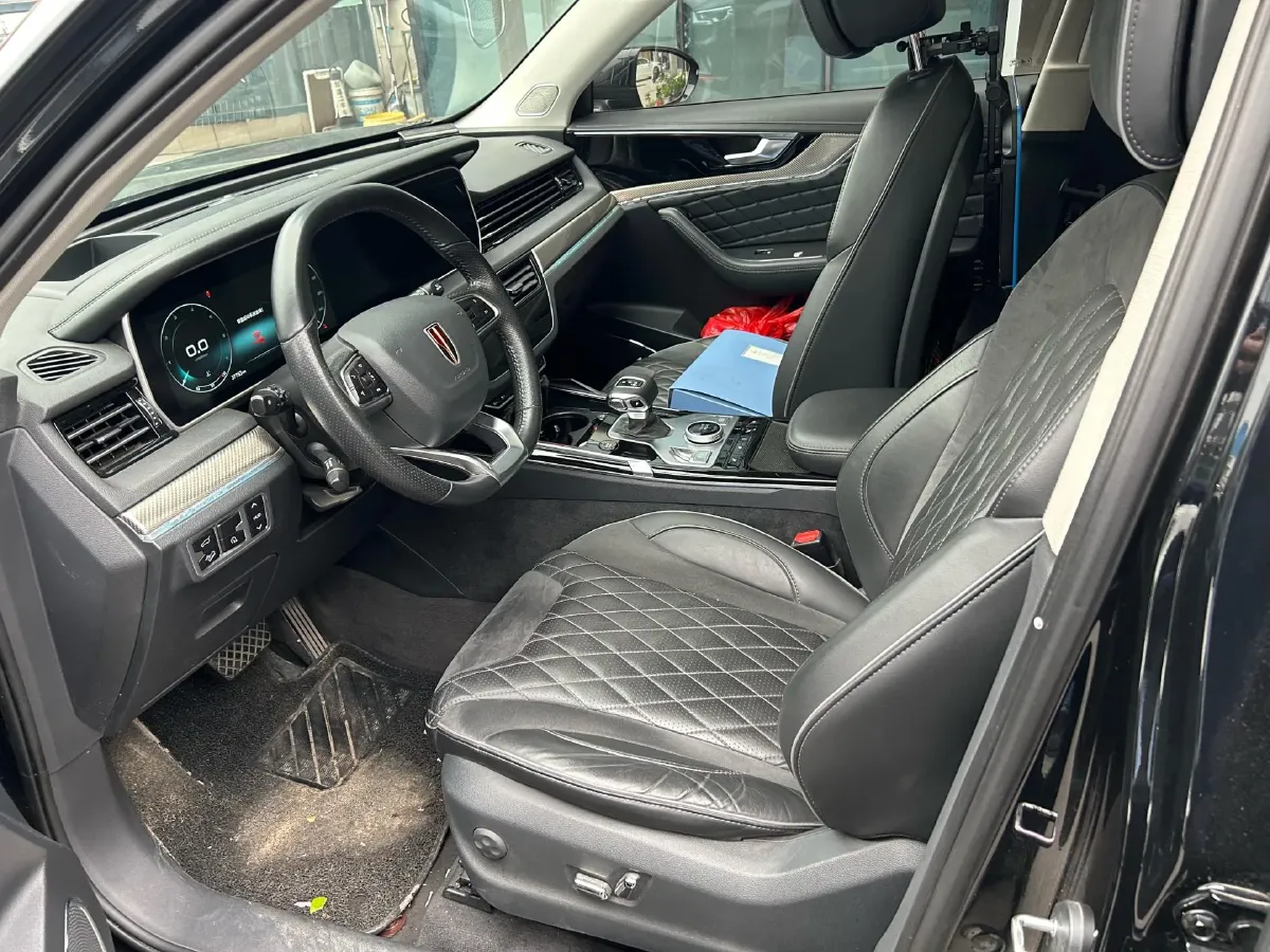 2022 HongQi HS5 2.0T 224HP L4 6AT,autocango,china used car exporter,china ev exporter,chinese used car exporter,chinese used ev exporter