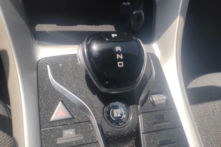 2024 BYD Song Pro 1.5L 110HP L4 E-CVT PHEV 18.3KWH,autocango,china used car exporter,china ev exporter,chinese used car exporter,chinese used ev exporter