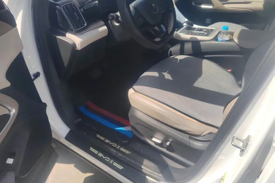 2024 BYD Song Pro 1.5L 110HP L4 E-CVT PHEV 18.3KWH,autocango,china used car exporter,china ev exporter,chinese used car exporter,chinese used ev exporter