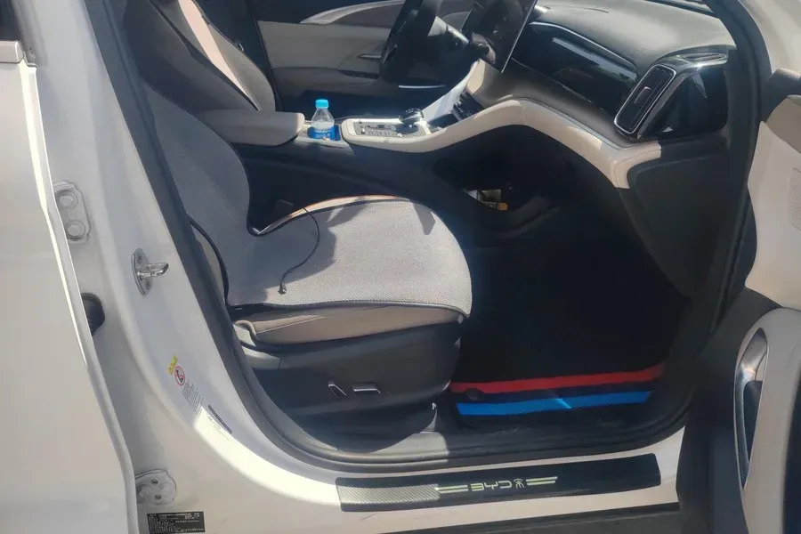 2024 BYD Song Pro 1.5L 110HP L4 E-CVT PHEV 18.3KWH,autocango,china used car exporter,china ev exporter,chinese used car exporter,chinese used ev exporter