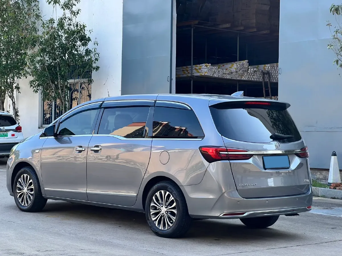 2021 Buick GL8 2.0T 237HP L4 9AT,autocango,china used car exporter,china ev exporter,chinese used car exporter,chinese used ev exporter
