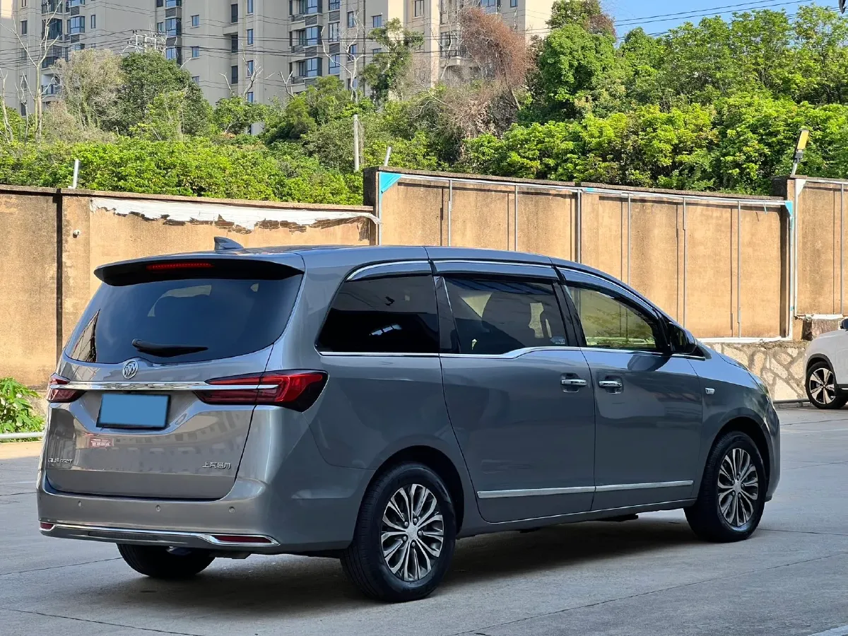 2021 Buick GL8 2.0T 237HP L4 9AT,autocango,china used car exporter,china ev exporter,chinese used car exporter,chinese used ev exporter