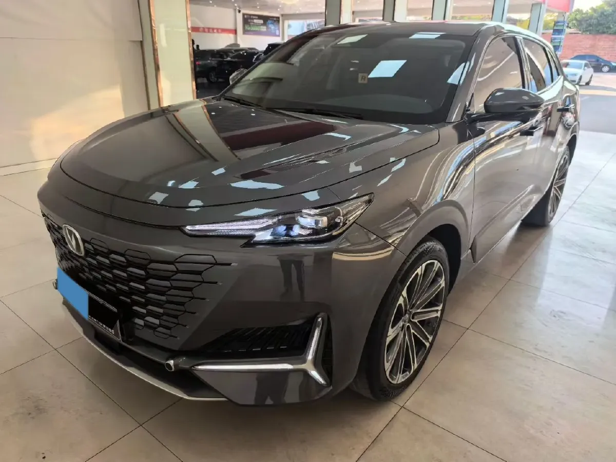 2021 ChangAn UNI-K 2.0T 233HP L4 8AT,autocango,china used car exporter,china ev exporter,chinese used car exporter,chinese used ev exporter