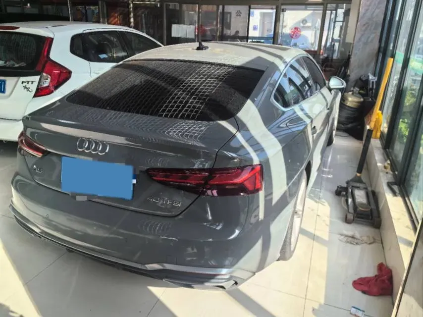 2022 Audi A5 2.0T 204HP L4 7DCT,autocango,china used car exporter,china ev exporter,chinese used car exporter,chinese used ev exporter
