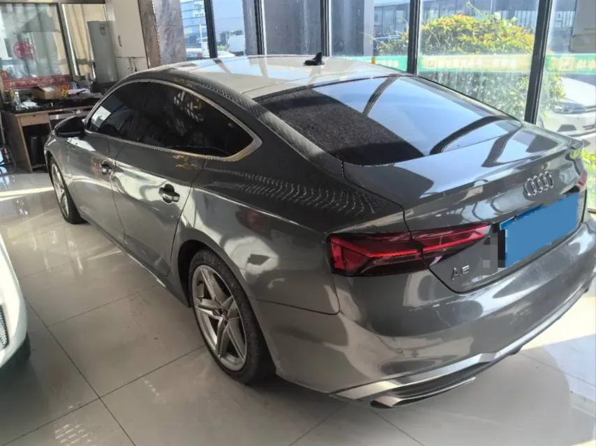 2022 Audi A5 2.0T 204HP L4 7DCT,autocango,china used car exporter,china ev exporter,chinese used car exporter,chinese used ev exporter
