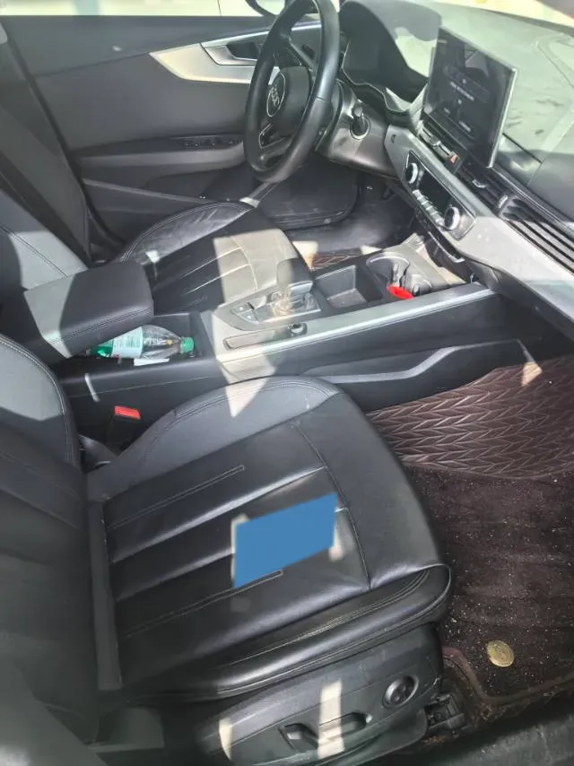 2022 Audi A5 2.0T 204HP L4 7DCT,autocango,china used car exporter,china ev exporter,chinese used car exporter,chinese used ev exporter