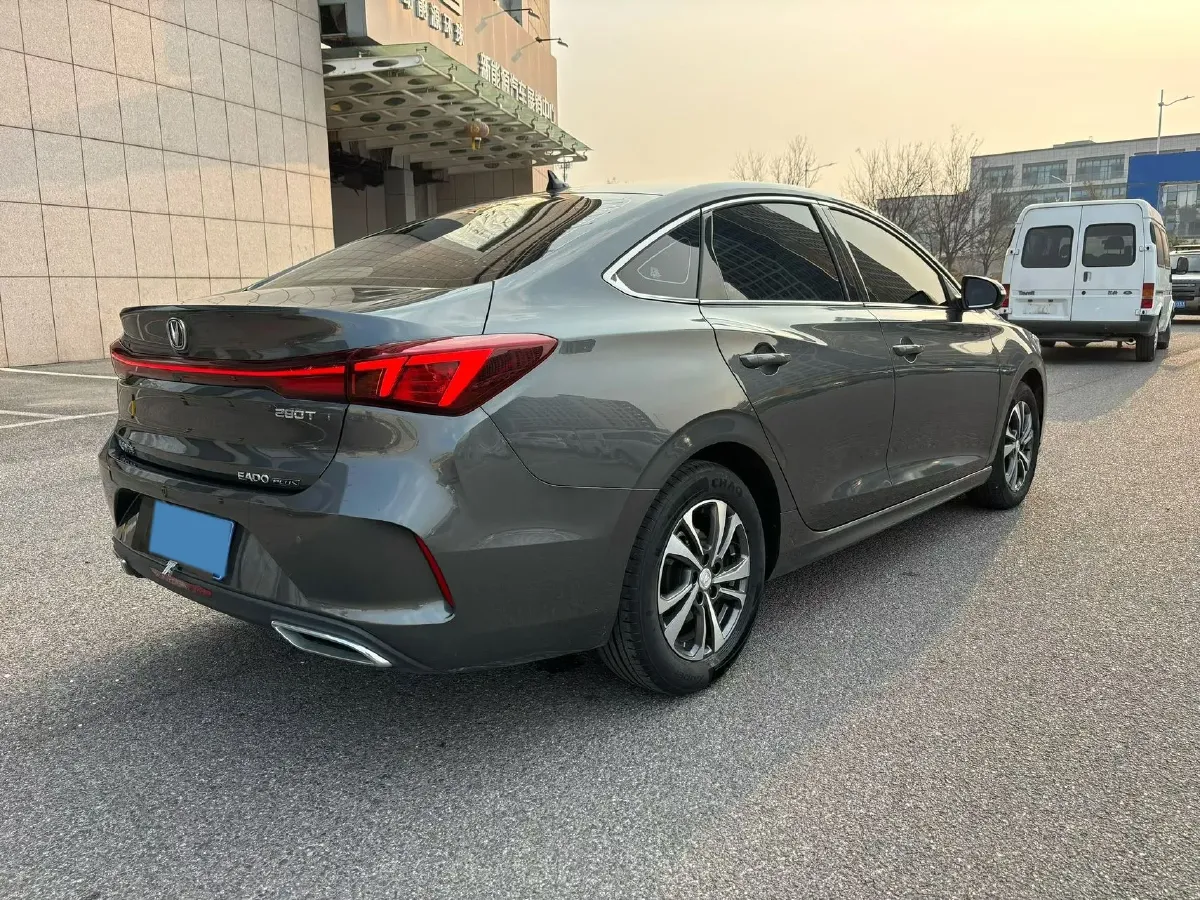 2023 ChangAn Eado 1.4T 160HP L4 7DCT,autocango,china used car exporter,china ev exporter,chinese used car exporter,chinese used ev exporter