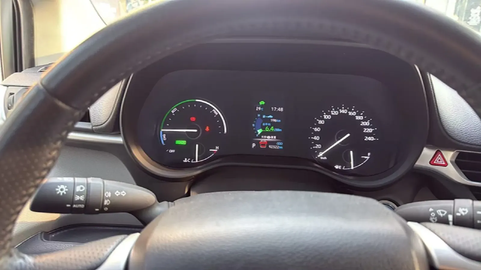 2024 Toyota Sienna 2.5L 189HP L4 E-CVT Hybrid,autocango,china used car exporter,china ev exporter,chinese used car exporter,chinese used ev exporter