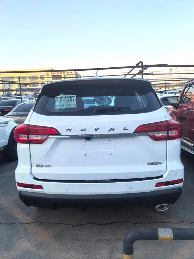 2019 Haval M6 1.5T 150HP L4 7DCT,autocango,china used car exporter,china ev exporter,chinese used car exporter,chinese used ev exporter