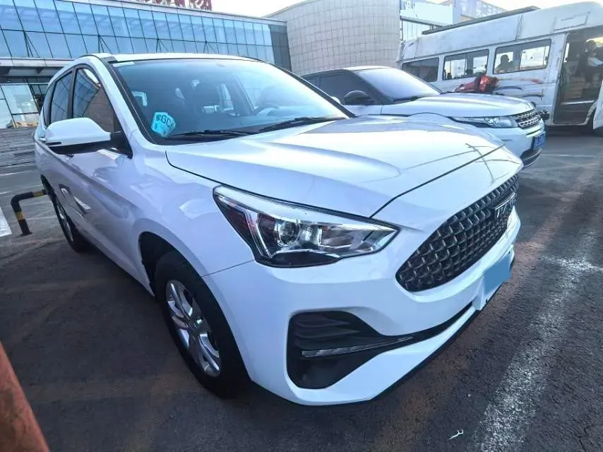 2019 Haval M6 1.5T 150HP L4 7DCT,autocango,china used car exporter,china ev exporter,chinese used car exporter,chinese used ev exporter