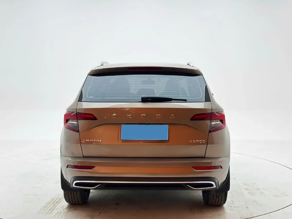2022 Skoda Karoq 1.4T 150HP L4 7DCT,autocango,china used car exporter,china ev exporter,chinese used car exporter,chinese used ev exporter