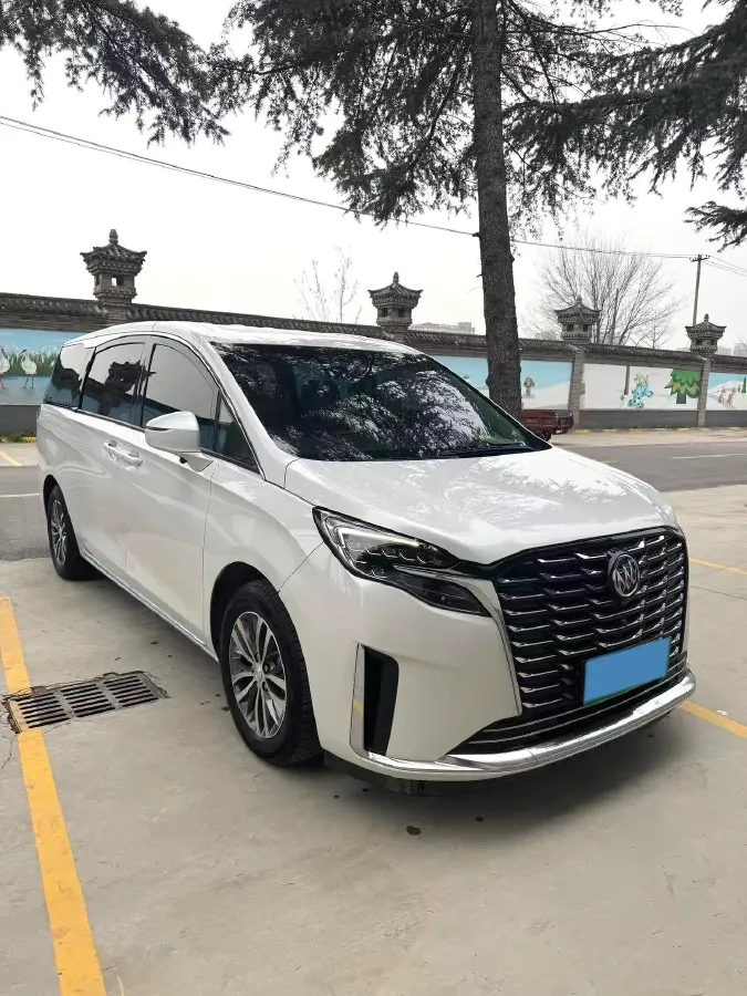 2023 Buick GL8 2.0T 237HP L4 9AT,autocango,china used car exporter,china ev exporter,chinese used car exporter,chinese used ev exporter