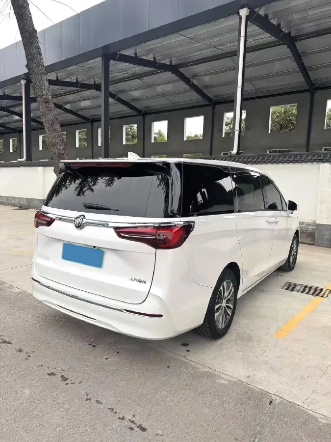 2023 Buick GL8 2.0T 237HP L4 9AT,autocango,china used car exporter,china ev exporter,chinese used car exporter,chinese used ev exporter