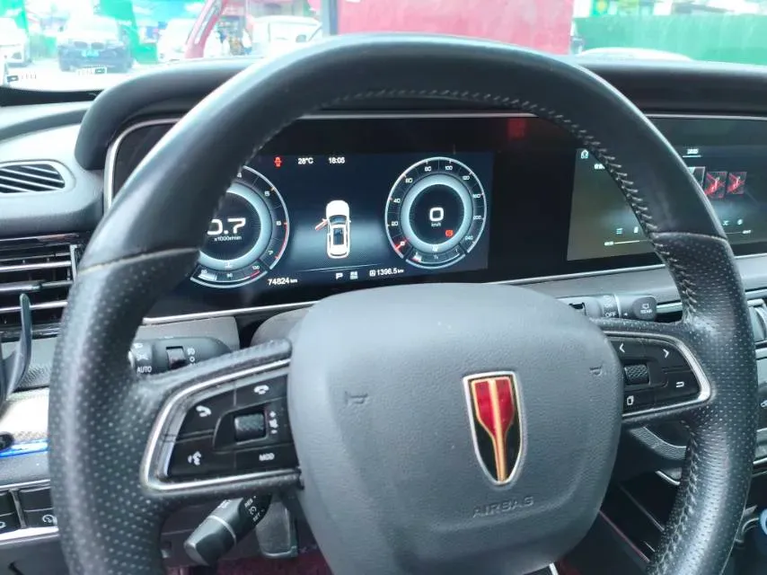 2022 HongQi HS5 2.0T 224HP L4 6AT,autocango,china used car exporter,china ev exporter,chinese used car exporter,chinese used ev exporter