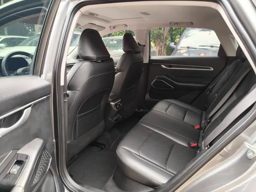 2022 Geely Emgrand 1.5L 114HP L4 CVT,autocango,china used car exporter,china ev exporter,chinese used car exporter,chinese used ev exporter