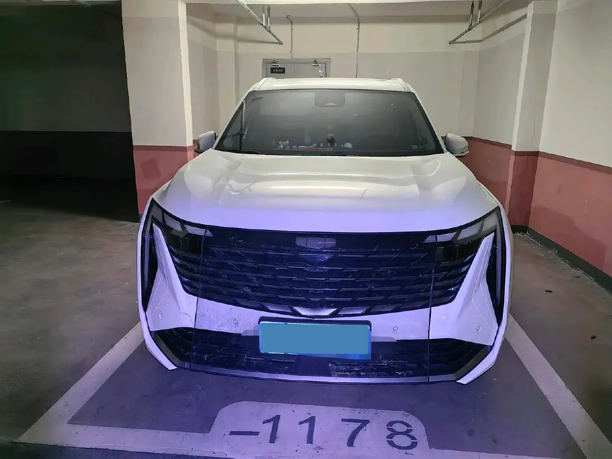 2023 Geely StarRay 1.5T 181HP L4 7DCT,autocango,china used car exporter,china ev exporter,chinese used car exporter,chinese used ev exporter