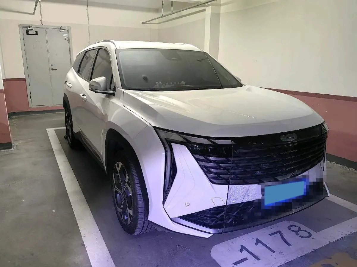 2023 Geely StarRay 1.5T 181HP L4 7DCT,autocango,china used car exporter,china ev exporter,chinese used car exporter,chinese used ev exporter