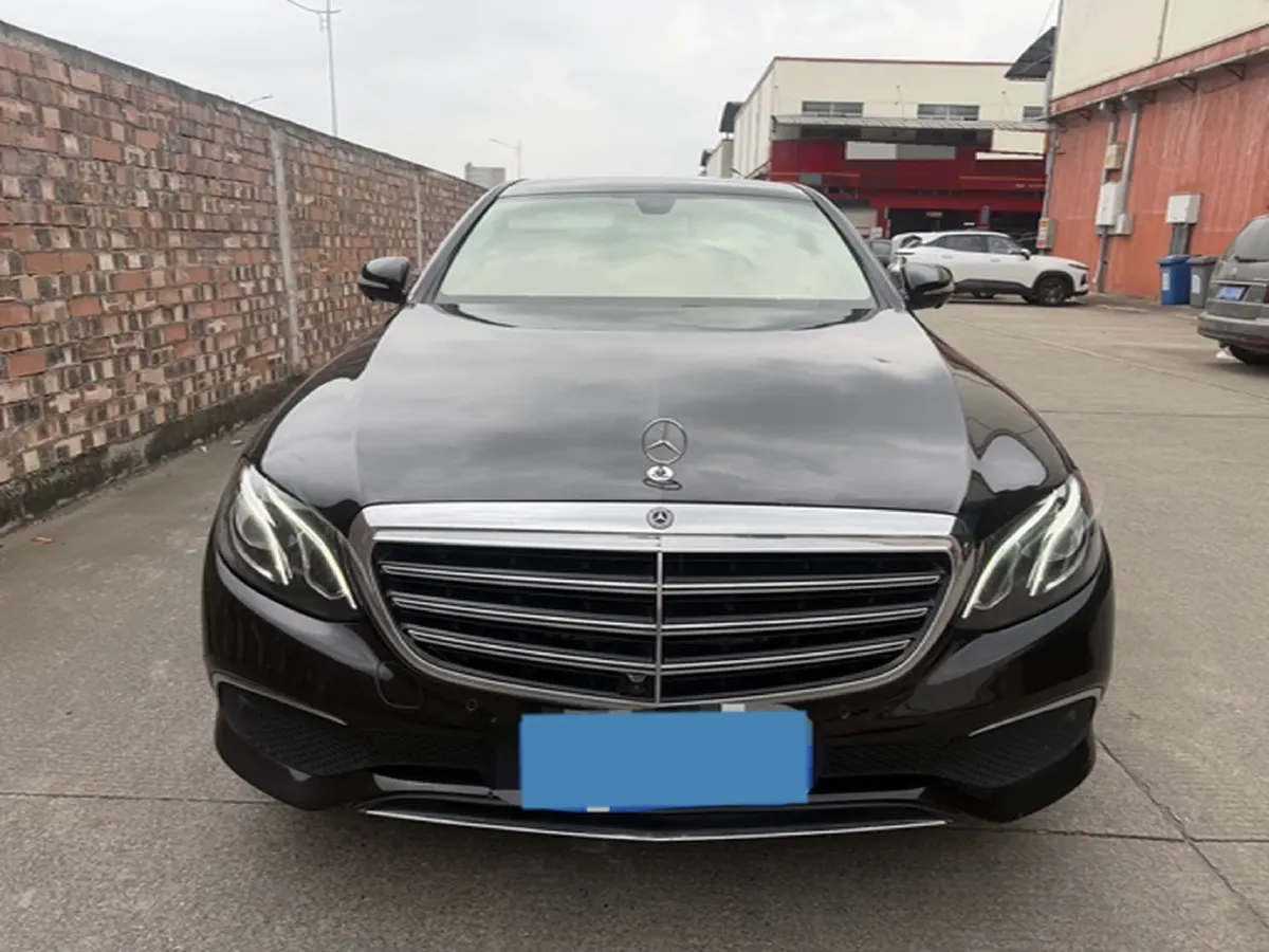 2020 Mercedes-Benz E Class 2.0T 258HP L4 9AT,autocango,china used car exporter,china ev exporter,chinese used car exporter,chinese used ev exporter