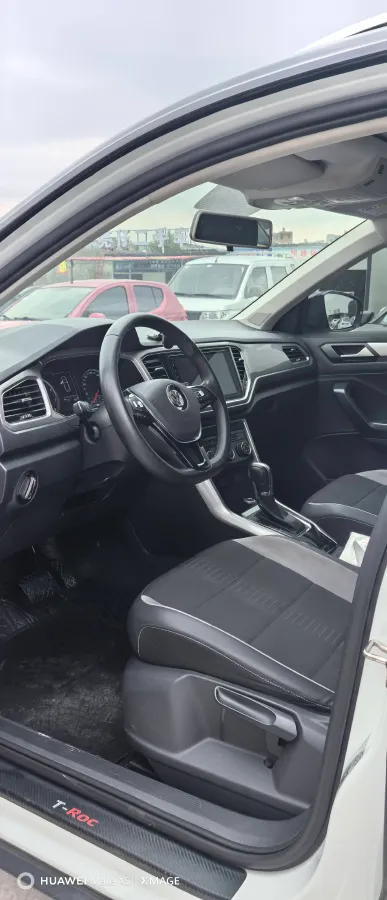 2019 Volkswagen T-Roc 1.4T 131HP L4 7DCT,autocango,china used car exporter,china ev exporter,chinese used car exporter,chinese used ev exporter
