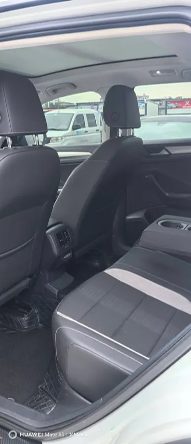 2019 Volkswagen T-Roc 1.4T 131HP L4 7DCT,autocango,china used car exporter,china ev exporter,chinese used car exporter,chinese used ev exporter