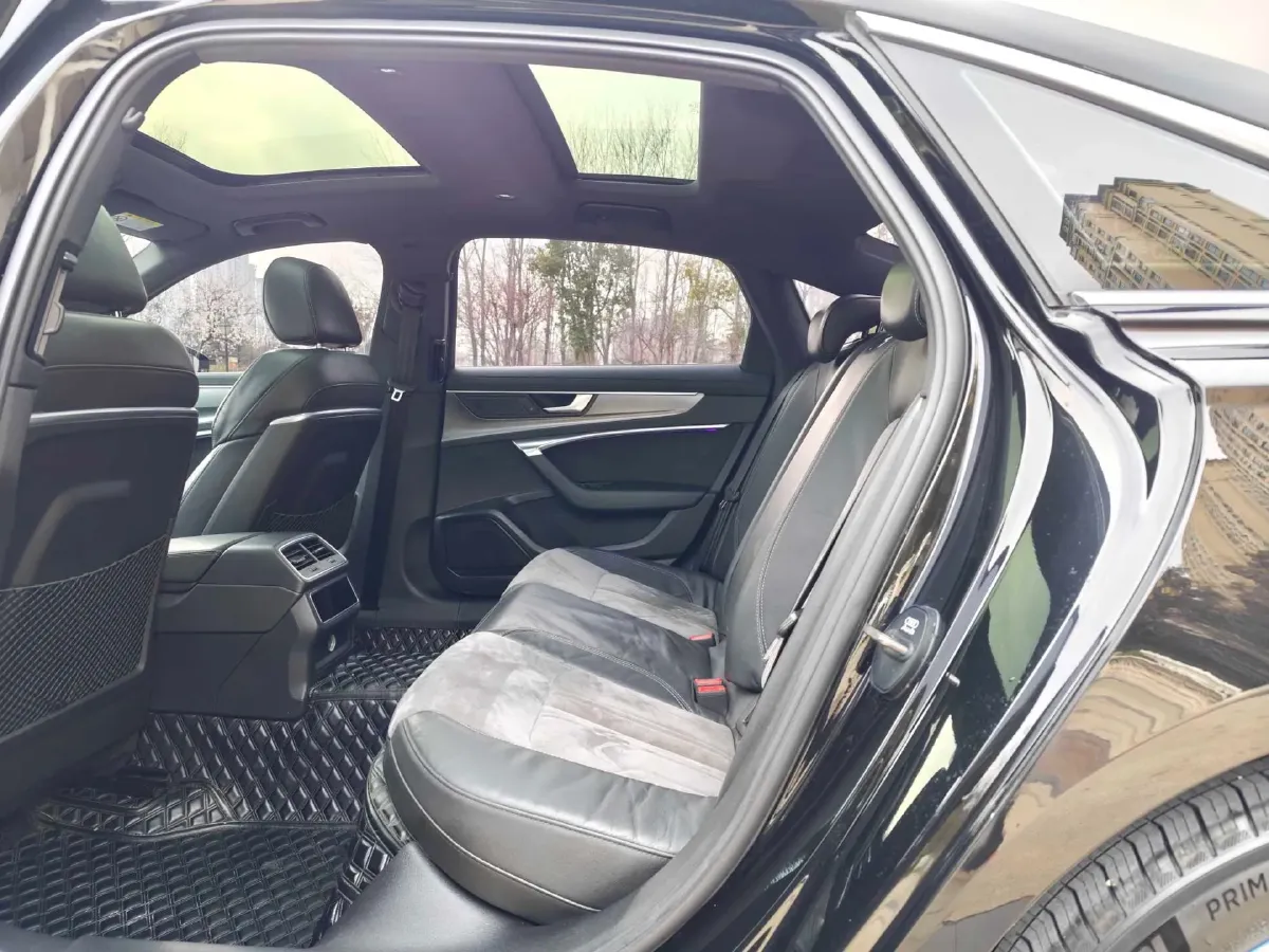 2019 Mercedes-Benz E Class 1.5T 184HP L4 9AT,autocango,china used car exporter,china ev exporter,chinese used car exporter,chinese used ev exporter