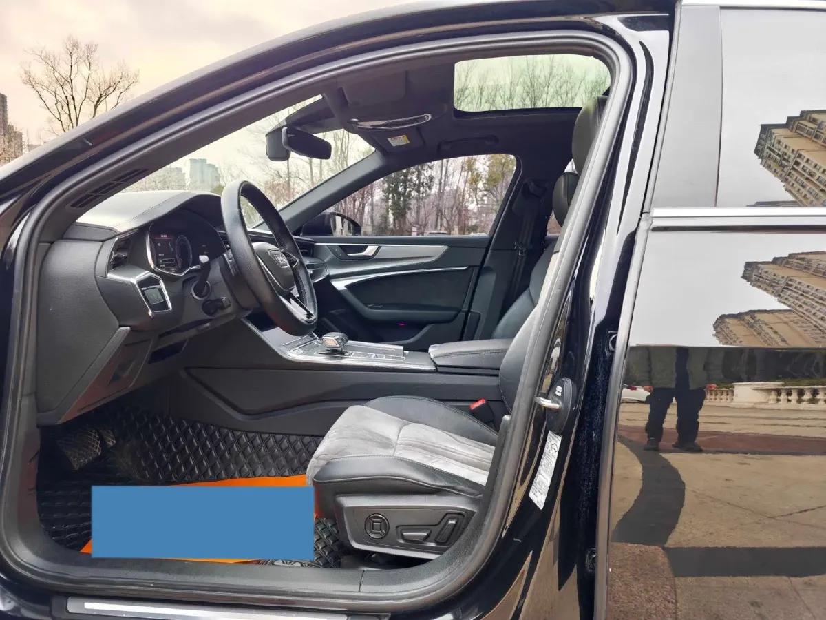 2019 Mercedes-Benz E Class 1.5T 184HP L4 9AT,autocango,china used car exporter,china ev exporter,chinese used car exporter,chinese used ev exporter