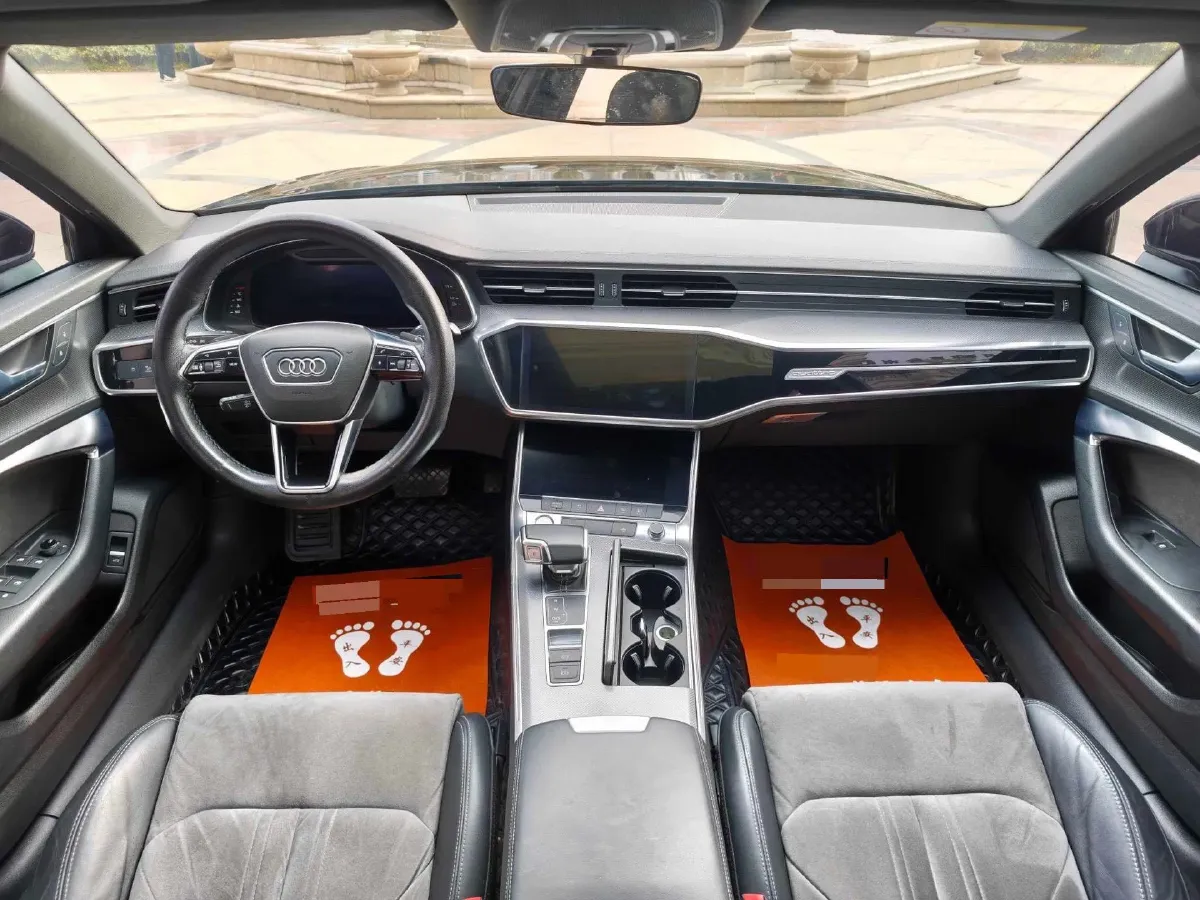 2019 Mercedes-Benz E Class 1.5T 184HP L4 9AT,autocango,china used car exporter,china ev exporter,chinese used car exporter,chinese used ev exporter