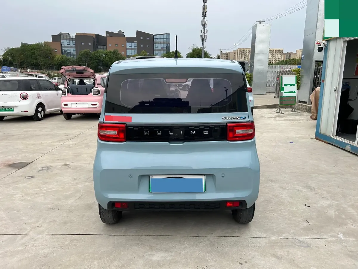 2020 WuLing HongGuang MINI EV BEV 13.8KWH,autocango,china used car exporter,china ev exporter,chinese used car exporter,chinese used ev exporter