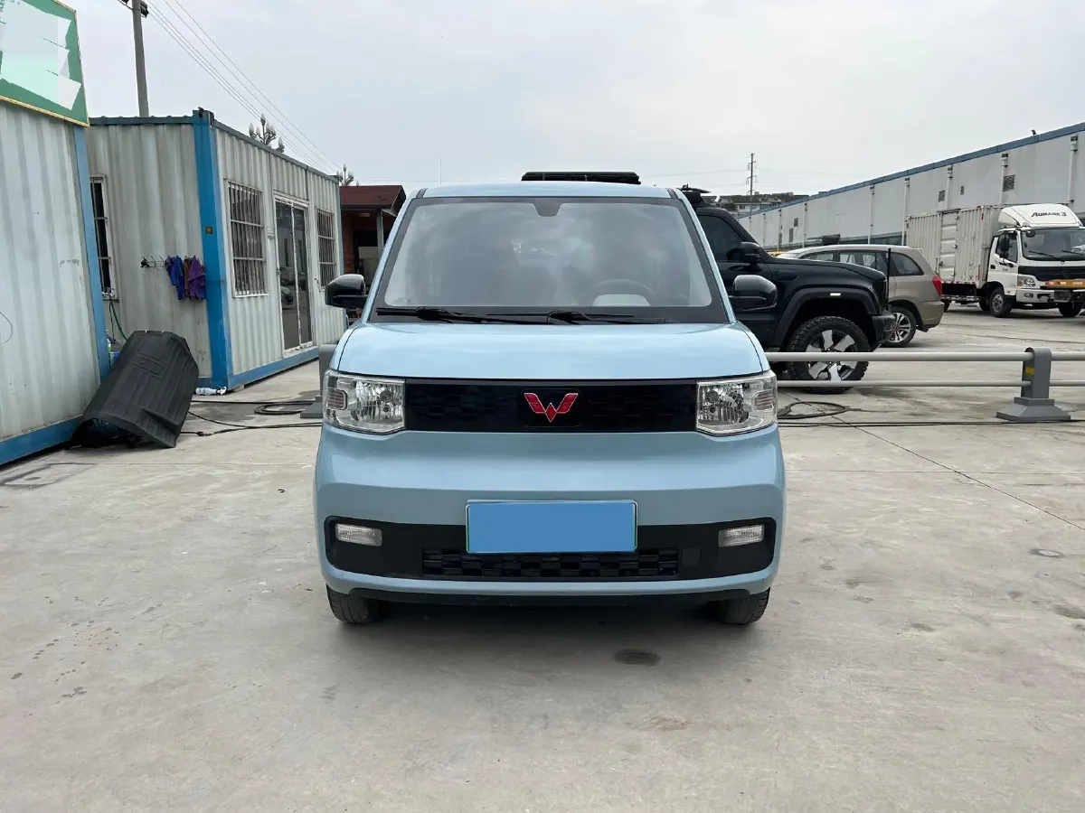 2020 WuLing HongGuang MINI EV BEV 13.8KWH,autocango,china used car exporter,china ev exporter,chinese used car exporter,chinese used ev exporter