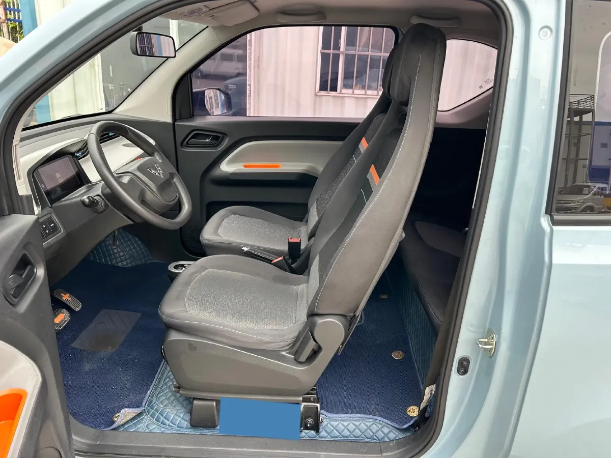 2020 WuLing HongGuang MINI EV BEV 13.8KWH,autocango,china used car exporter,china ev exporter,chinese used car exporter,chinese used ev exporter