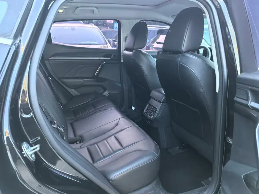 2020 Haval F5 1.5T 150HP L4 7DCT,autocango,china used car exporter,china ev exporter,chinese used car exporter,chinese used ev exporter