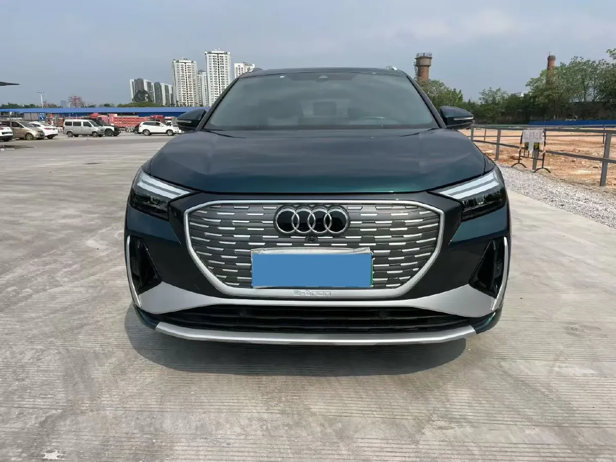 2022 Audi Q4 e-tron BEV 84.8KWH,autocango,china used car exporter,china ev exporter,chinese used car exporter,chinese used ev exporter