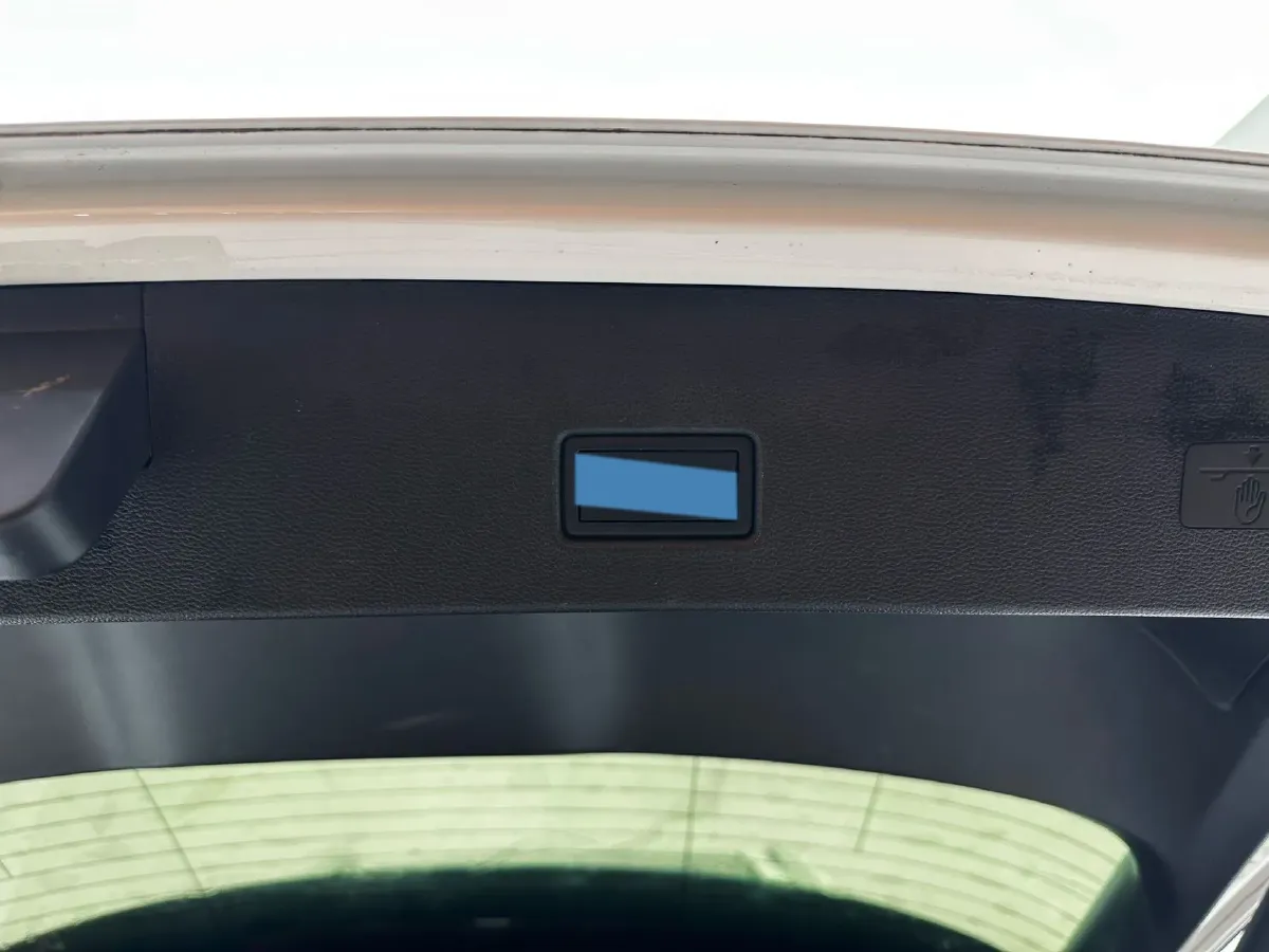 2021 Volkswagen T-Roc 1.4T 150HP L4 7DCT,autocango,china used car exporter,china ev exporter,chinese used car exporter,chinese used ev exporter