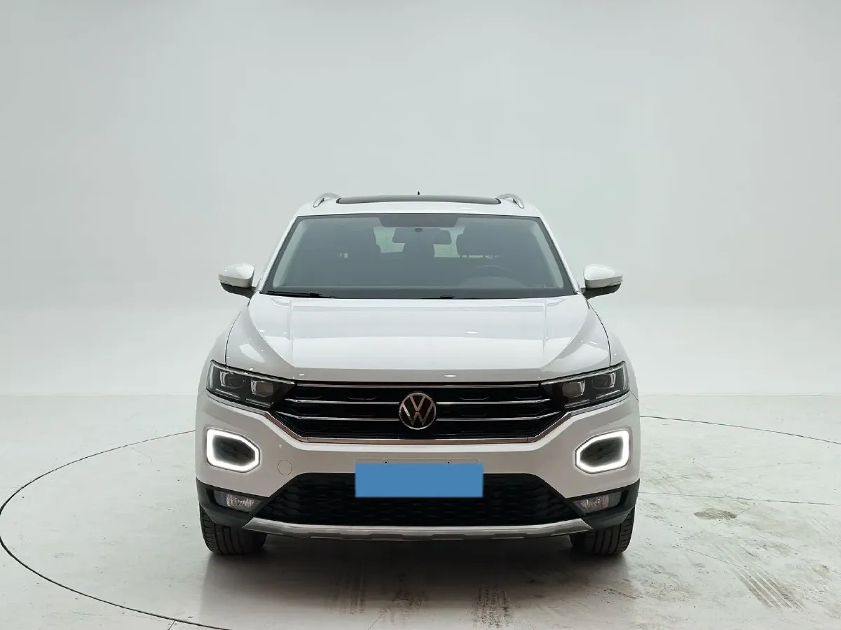 2021 Volkswagen T-Roc 1.4T 150HP L4 7DCT,autocango,china used car exporter,china ev exporter,chinese used car exporter,chinese used ev exporter