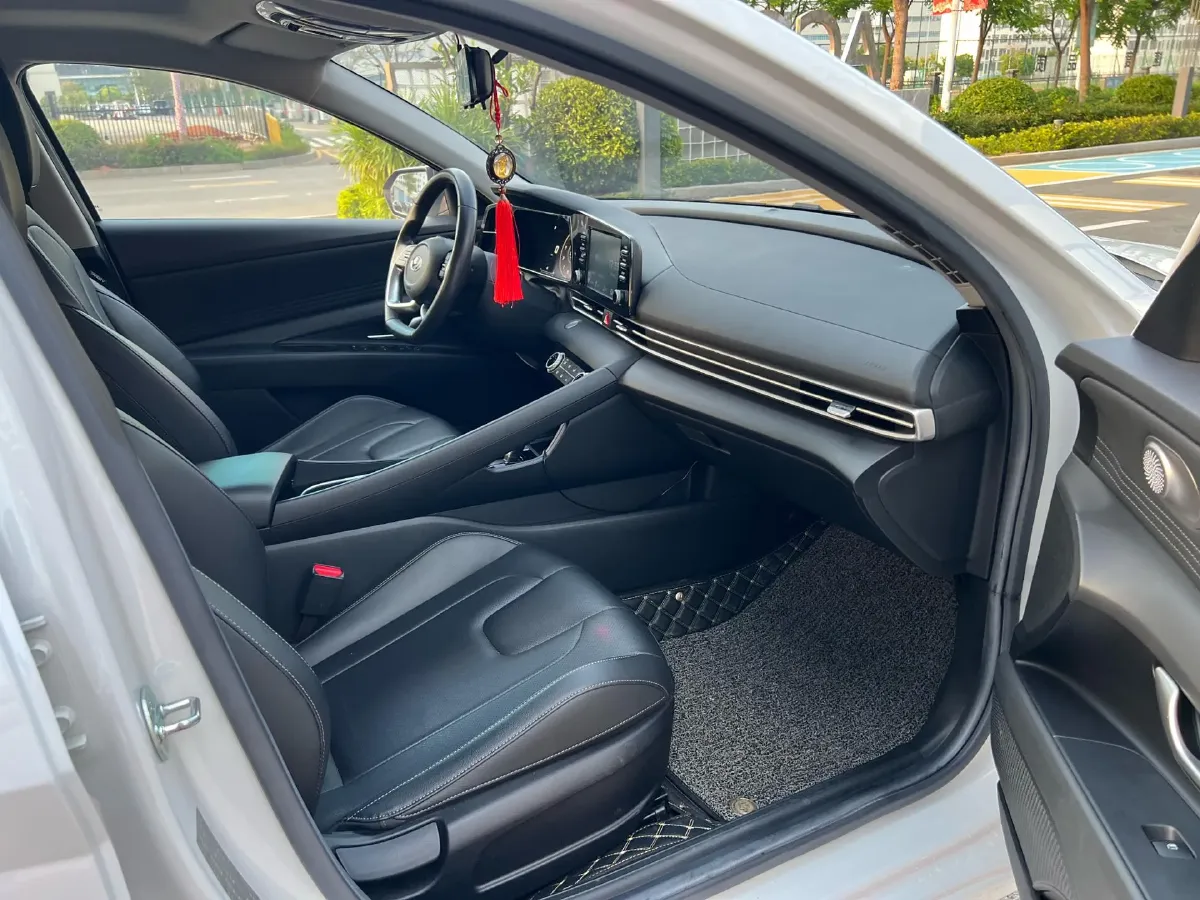 2021 Hyundai Elantra 1.5L 115HP L4 CVT,autocango,china used car exporter,china ev exporter,chinese used car exporter,chinese used ev exporter